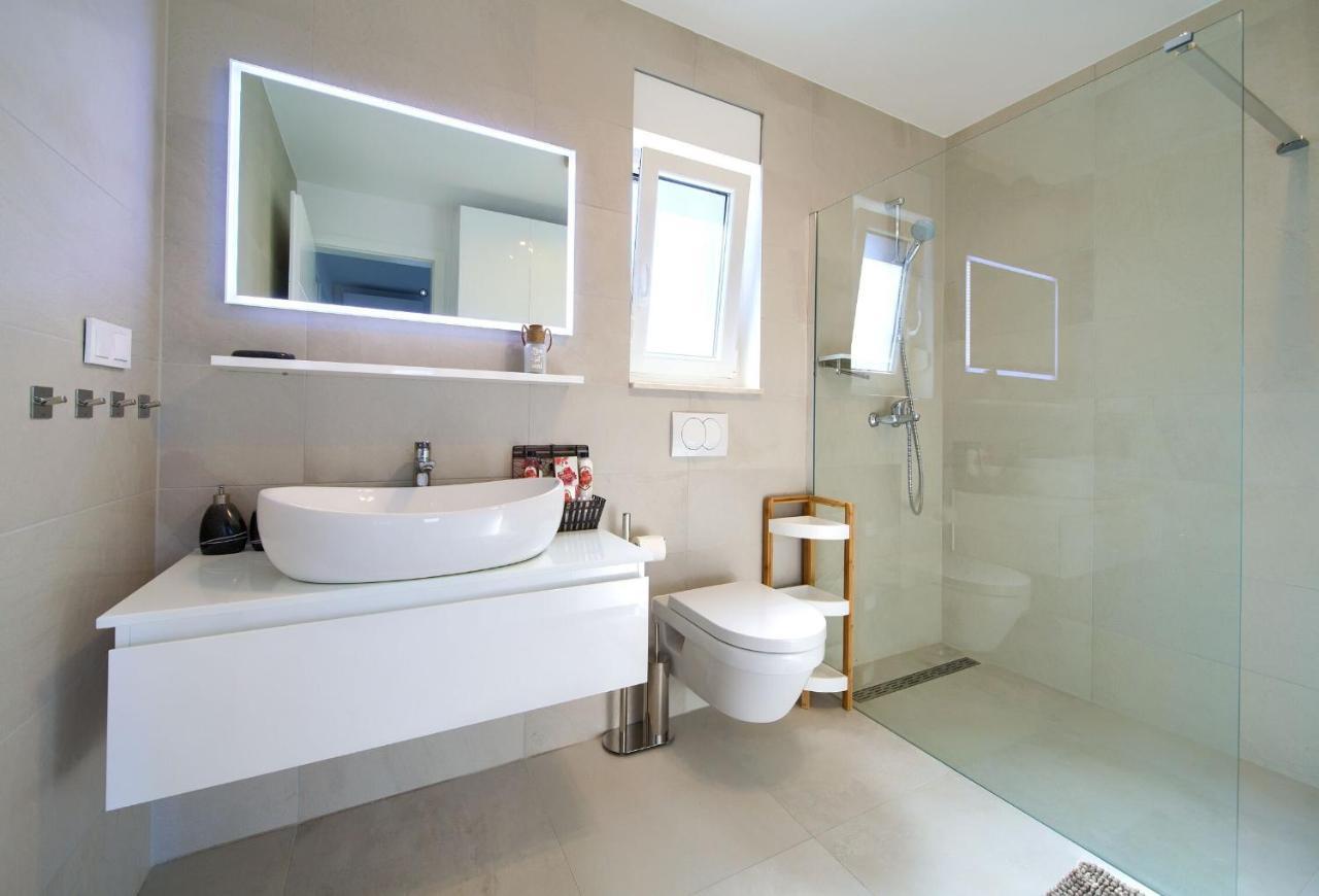 Apartment Crystal Aura مالينسكا المظهر الخارجي الصورة