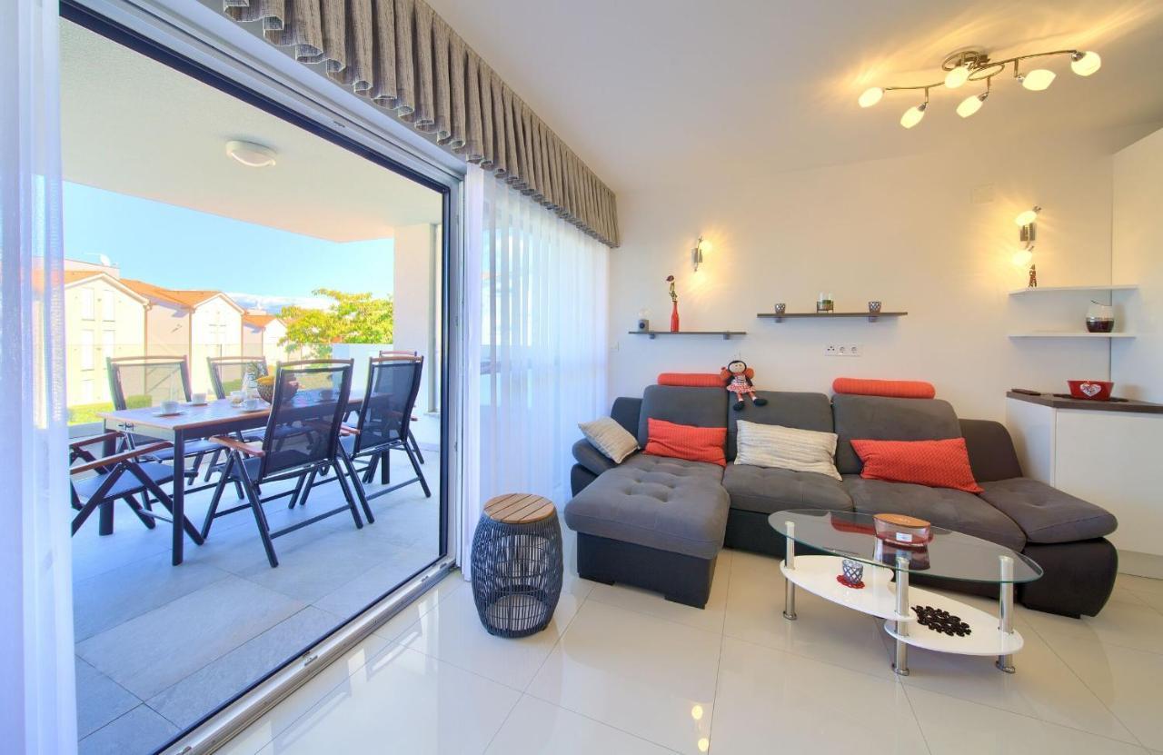 Apartment Crystal Aura مالينسكا المظهر الخارجي الصورة